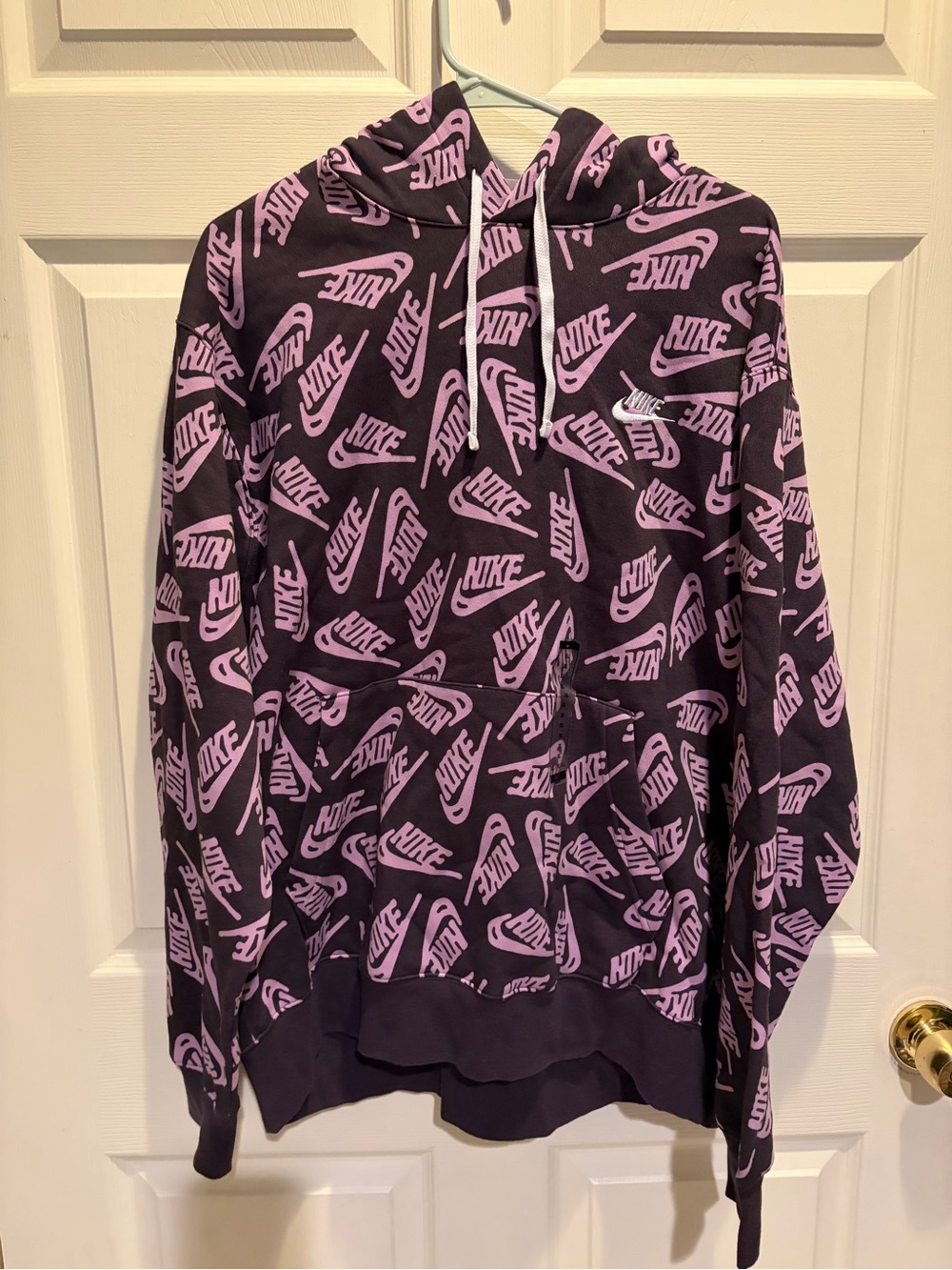 Nike Men's Purple & Pink Logo Pullover Hoodie NWT